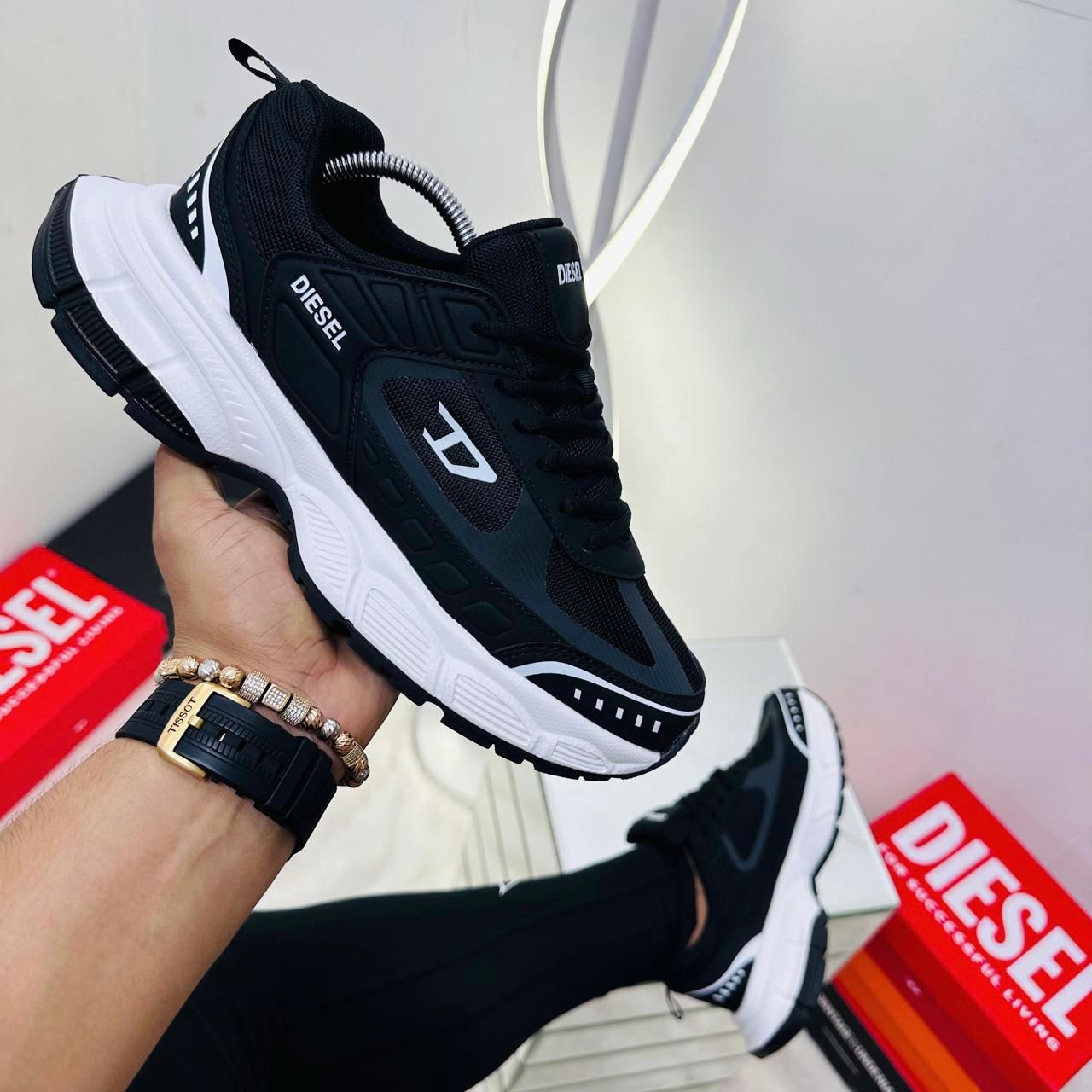 Tenis diesel caballero